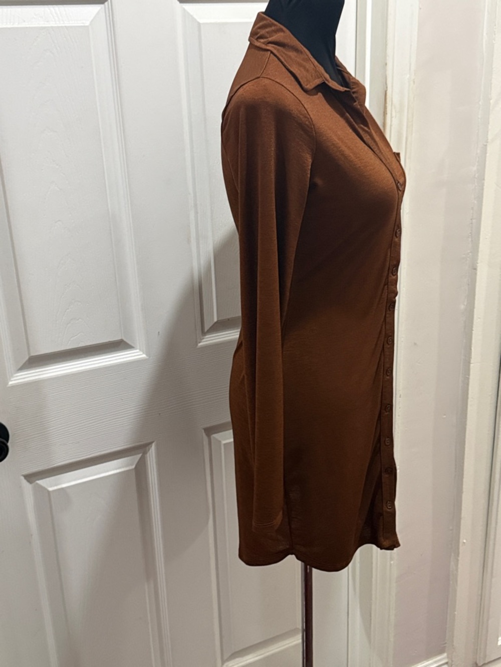 Timing Rust-Brown long sleeve button down dress, Size M - Picture 4 of 6